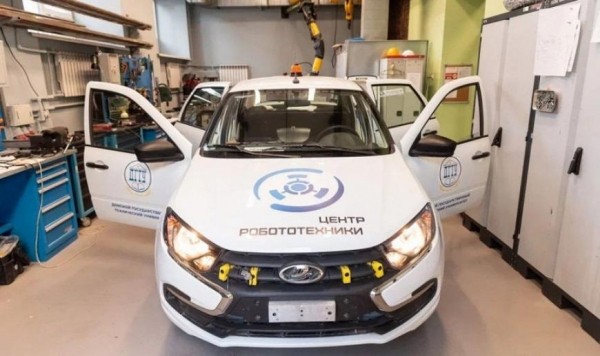 В России разрабатывают автопилотируемый автомобиль на базе автомашины Lada Granta В России разрабатывают автопилотируемый автомобиль на базе автомашины Lada Granta