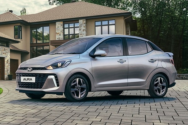 Двойной рестайлинг: хэтчбек Hyundai Grand i10 и седан Hyundai Aura