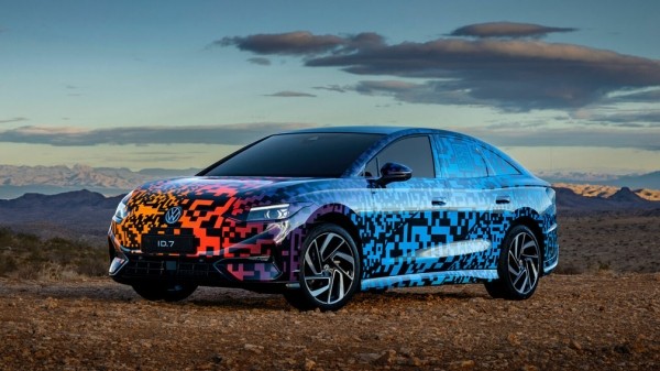 Volkswagen анонсировал дебют нового электрического седана ID.7 на выставке CES