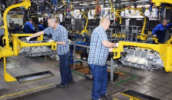 Дайджест дня: улучшенная Lancia Ypsilon, ЗМЗ V8 на конвейере и другие события индустрии Дайджест дня: улучшенная Lancia Ypsilon, ЗМЗ V8 на конвейере и другие события индустрии