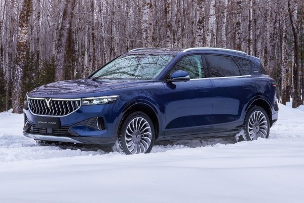 На российский рынок выходит гибридный Voyah Free