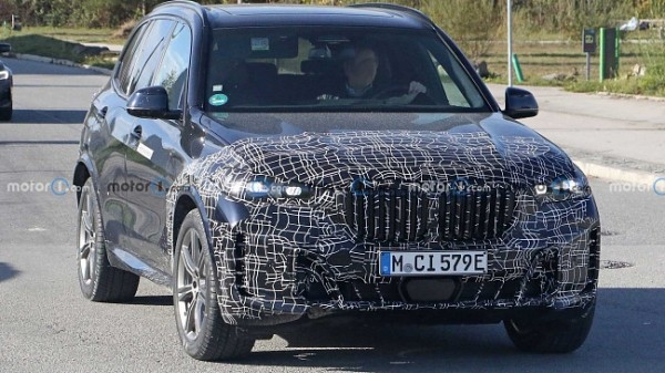 Дилеры России начали продажи аналога Chevrolet Cruze из Китая стоимостью от 1,7 млн рублей Дилеры России начали продажи аналога Chevrolet Cruze из Китая стоимостью от 1,7 млн рублей