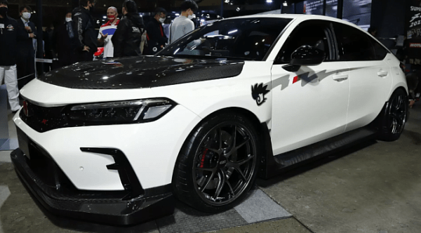 Электрический кроссовер Jeep Avenger признан победителем конкурса Car of the Year 2023 года в Европе Электрический кроссовер Jeep Avenger признан победителем конкурса Car of the Year 2023 года в Европе