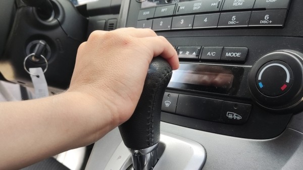 Эксперты рассказали, как правильно менять масло в АКПП Эксперты рассказали, как правильно менять масло в АКПП