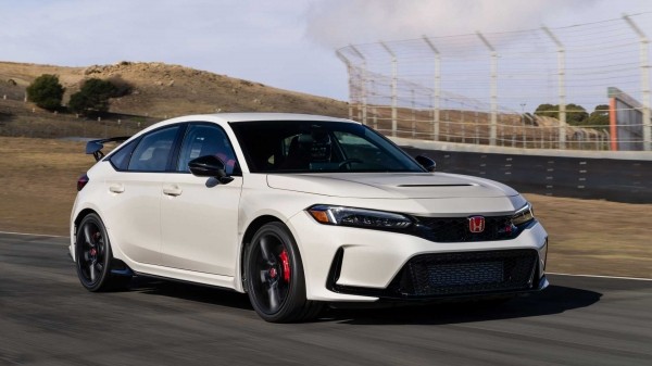 Является ли Honda Civic Type R самым быстрым полноприводным хот-хэтчем? Является ли Honda Civic Type R самым быстрым полноприводным хот-хэтчем?