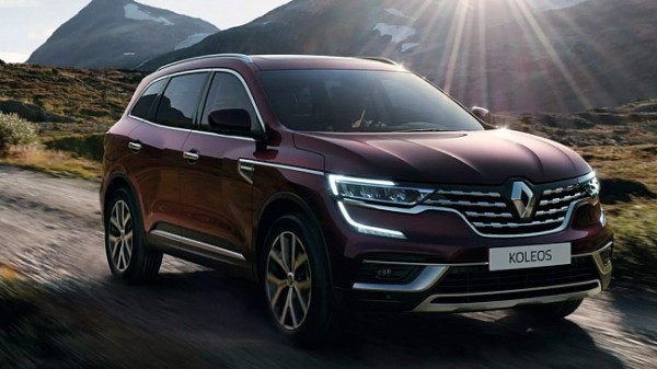 Правительство РФ продлит разрешение на выпуск упрощенных версий автомашин в России в 2023 году Правительство РФ продлит разрешение на выпуск упрощенных версий автомашин в России в 2023 году