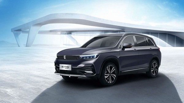 Сертифицированный в РФ электрический кроссовер Skywell ET5 провалился в краш-тесте C-NCAP Сертифицированный в РФ электрический кроссовер Skywell ET5 провалился в краш-тесте C-NCAP