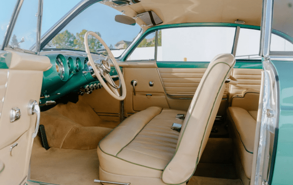 Три редчайших шоу-кара Chrysler Ghia середины века выставлены на продажу Три редчайших шоу-кара Chrysler Ghia середины века выставлены на продажу