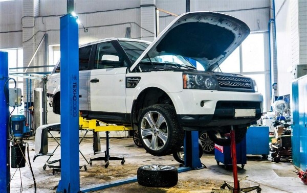 В РФ возникли проблемы с поставками автозапчастей для автомашин BMW, Mercedes, Nissan и Toyota В РФ возникли проблемы с поставками автозапчастей для автомашин BMW, Mercedes, Nissan и Toyota