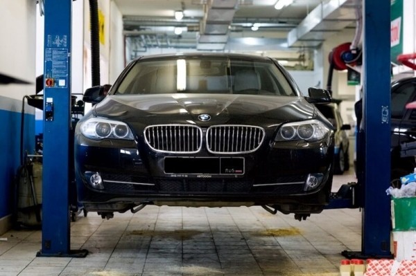 В РФ возникли проблемы с поставками автозапчастей для автомашин BMW, Mercedes, Nissan и Toyota В РФ возникли проблемы с поставками автозапчастей для автомашин BMW, Mercedes, Nissan и Toyota