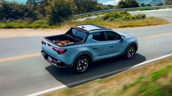 В Россию доставили новый пикап Hyundai Santa Cruz стоимость в 5,5 млн рублей