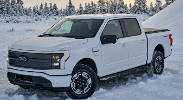 В США обсуждают вопрос повышения налогов для владельцев электромобилей