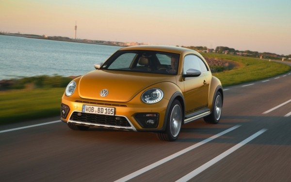 Volkswagen отзывает более 37 000 моделей VW Beetle из-за проблем с подушками безопасности Takata
