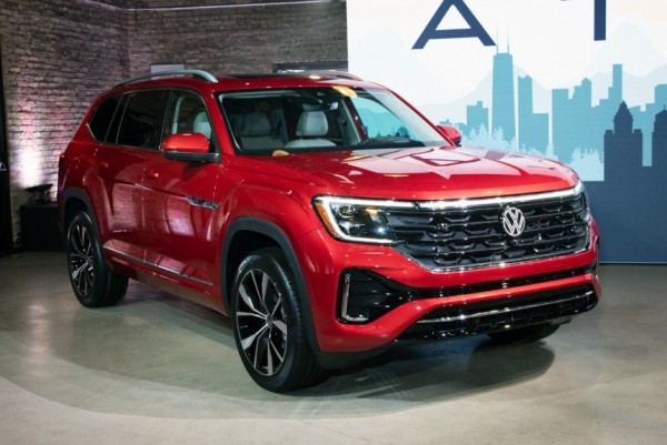 Кроссовер Volkswagen Atlas обновлен по китайскому образцу Кроссовер Volkswagen Atlas обновлен по китайскому образцу