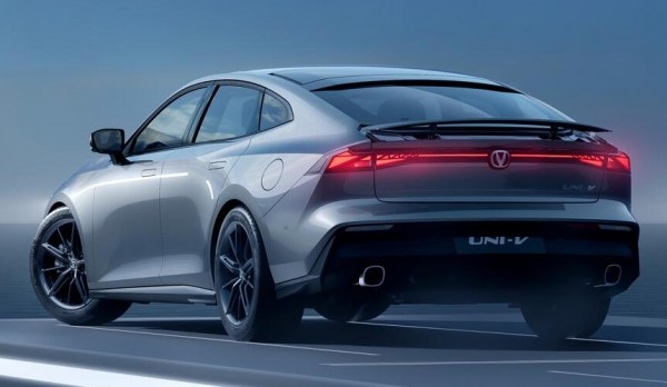 Лифтбек Changan Uni-V в России официально: объявлена цена Лифтбек Changan Uni-V в России официально: объявлена цена