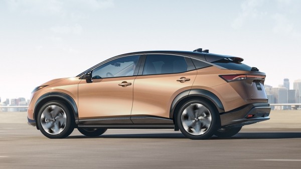 В России стал доступен новый электрокроссовер Nissan Ariya В России стал доступен новый электрокроссовер Nissan Ariya