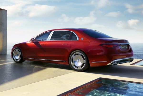 Дайджест дня: гибридный Maybach, медиасистема для Нивы и другие события индустрии Дайджест дня: гибридный Maybach, медиасистема для Нивы и другие события индустрии