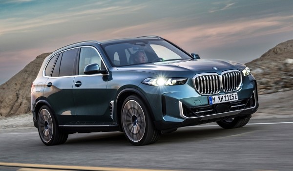 BMW X5 и BMW X6 обновлены одновременно BMW X5 и BMW X6 обновлены одновременно