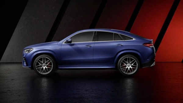 Дебютировали обновленные Mercedes-Benz GLE и GLE Coupe