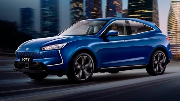 Названа примерная дата начала производства Evolute i-Jet в России Названа примерная дата начала производства Evolute i-Jet в России