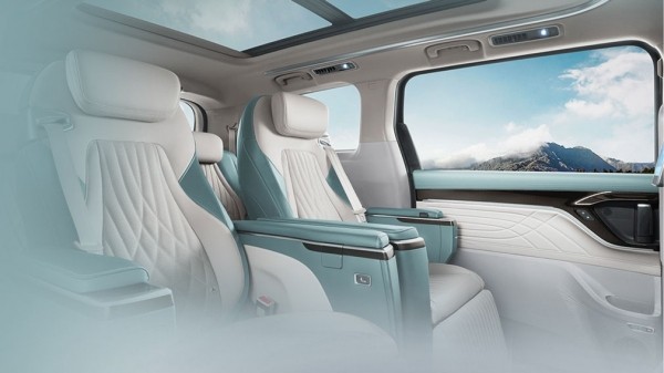 В РФ появились китайские фургоны и минивэны SAIC Maxus В РФ появились китайские фургоны и минивэны SAIC Maxus