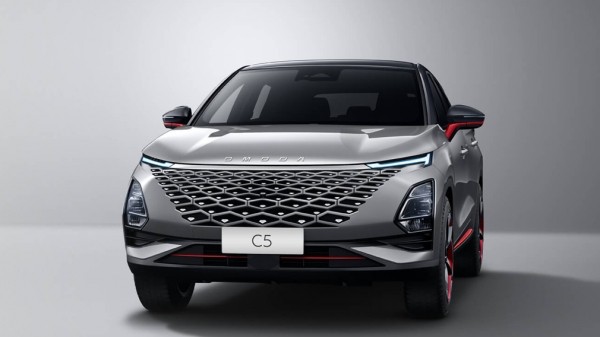 Новый кроссовер OMODA С5 пользуется повышенным спросом у россиян Новый кроссовер OMODA С5 пользуется повышенным спросом у россиян