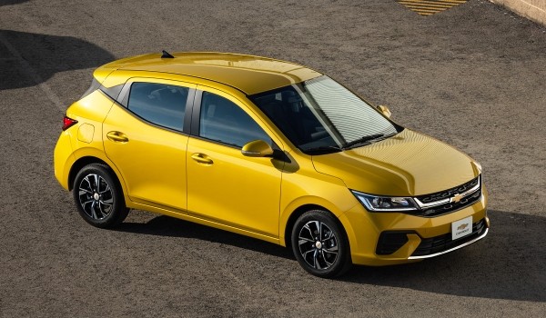 Новый Chevrolet Aveo: седан вслед за хэтчбеком и подробности Новый Chevrolet Aveo: седан вслед за хэтчбеком и подробности