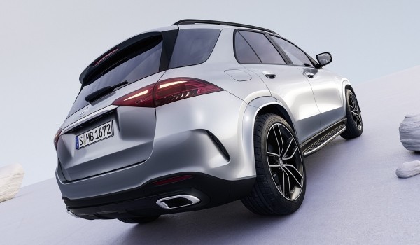 Семейство Mercedes-Benz GLE обновлено в полном составе Семейство Mercedes-Benz GLE обновлено в полном составе