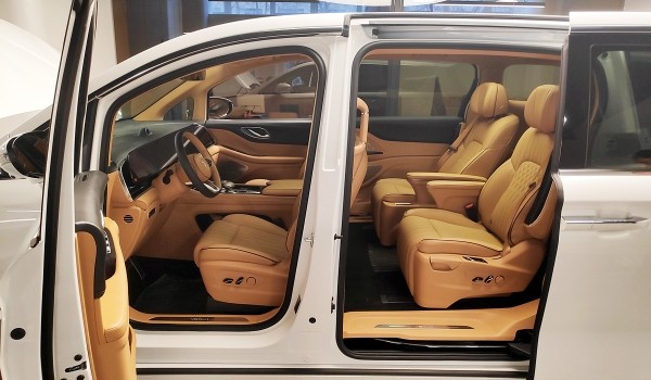 Voyah в России: на подходе минивэн и седан Voyah в России: на подходе минивэн и седан