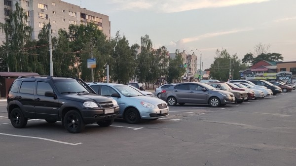 Что лучше купить за миллион рублей: новую LADA или подержанную иномарку Что лучше купить за миллион рублей: новую LADA или подержанную иномарку