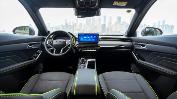 Автодилеры России объявили начало продаж новых кроссоверов Haval Chitu стоимостью 2,4 млн рублей