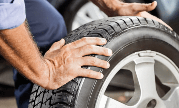 Автоэксперты NJcar предупредили водителей об опасности заправки автомашины до полного бака Автоэксперты NJcar предупредили водителей об опасности заправки автомашины до полного бака