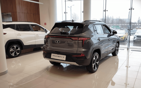 Автосалоны «Москвича» отказывают клиентам в тест-драйве из-за отсутствия автомашин Автосалоны «Москвича» отказывают клиентам в тест-драйве из-за отсутствия автомашин