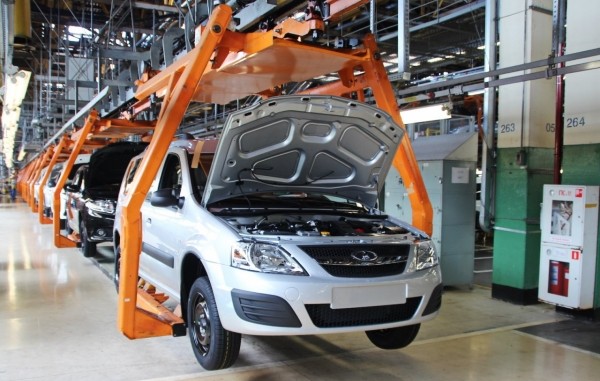 АвтоВАЗ опроверг информацию о поставке моторов для иранских автомашин