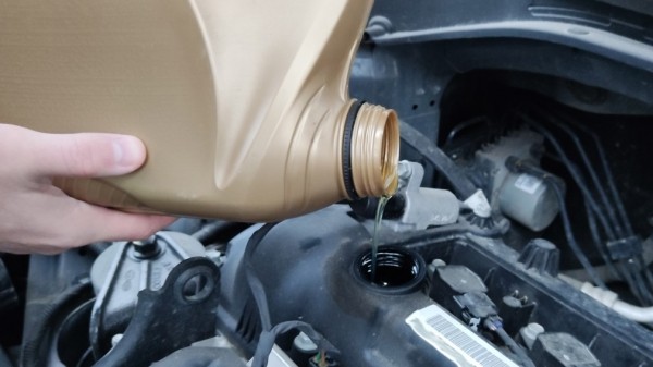 Можно ли вылечить «масложор» более вязким маслом: эксперты объяснили, чем это опасно Можно ли вылечить «масложор» более вязким маслом: эксперты объяснили, чем это опасно