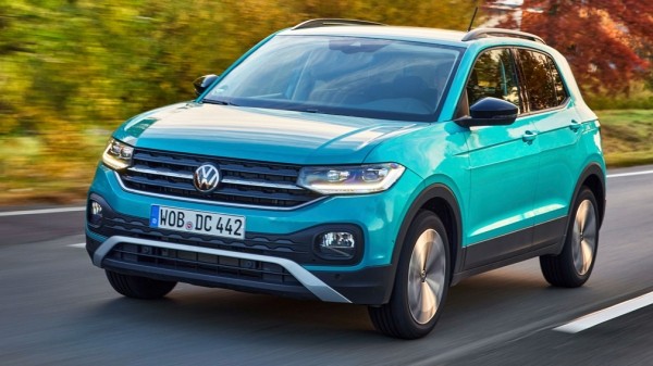 Компактный Volkswagen T-Cross появился в России: известна стоимость Компактный Volkswagen T-Cross появился в России: известна стоимость