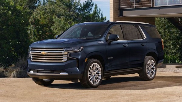 Новый внедорожник Chevrolet Tahoe оказался на разборке у блогера из РФ