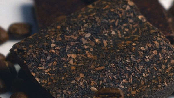 Интерьеры автомобилей будущего можно будет делать из кофейной мякоти, чечевицы и яичной скорлупы Интерьеры автомобилей будущего можно будет делать из кофейной мякоти, чечевицы и яичной скорлупы