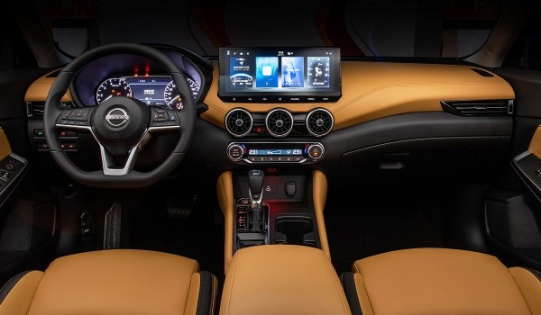 Представлен обновленный седан Nissan Sylphy Представлен обновленный седан Nissan Sylphy