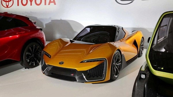 Компания Toyota отзывает в Японии почти 200 тыс. автомашин из-за ошибки в ПО Компания Toyota отзывает в Японии почти 200 тыс. автомашин из-за ошибки в ПО