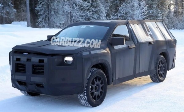 Конкурент Toyota Hilux от RAM показан на первых фотографиях Конкурент Toyota Hilux от RAM показан на первых фотографиях