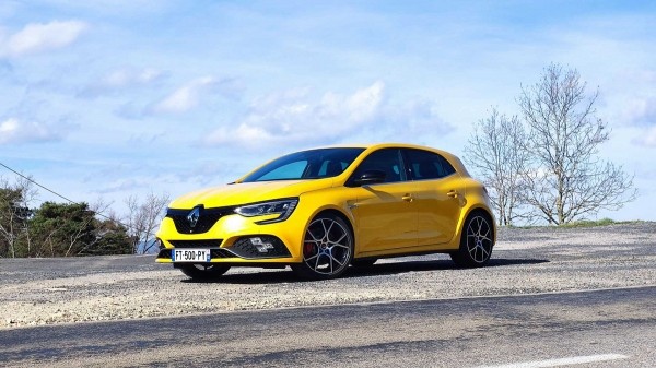 Renault Megane RS Trophy-R установил новый рекорд Hockenheim-GP FWD Renault Megane RS Trophy-R установил новый рекорд Hockenheim-GP FWD