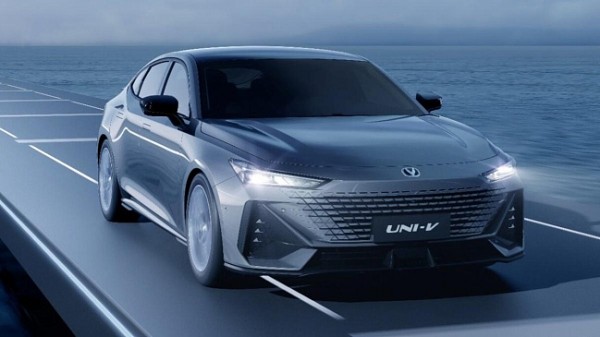 У сменившего названия и внешность Honda Civic появилась новая модификация Integra-хэтчбек У сменившего названия и внешность Honda Civic появилась новая модификация Integra-хэтчбек