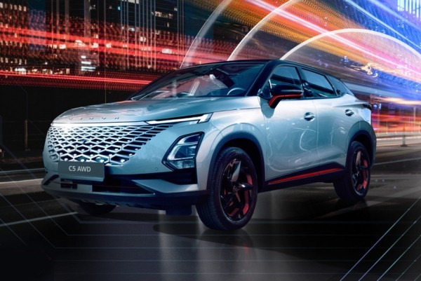 Кроссовер Omoda C5 в России: теперь с полным приводом