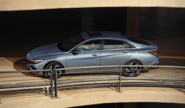 Обновленный седан Hyundai Avante/Elantra: подробности Обновленный седан Hyundai Avante/Elantra: подробности