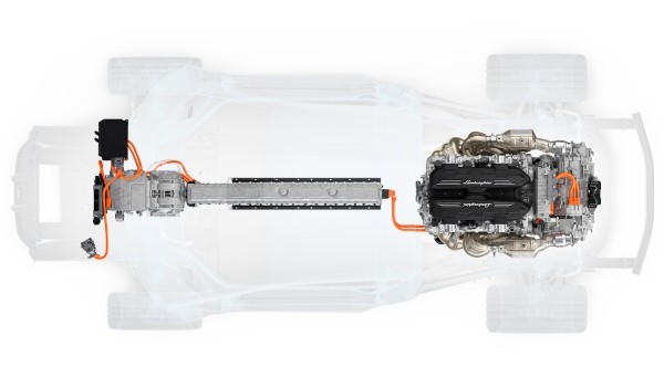 Новый флагман Lamborghini: рассекречена техника Новый флагман Lamborghini: рассекречена техника