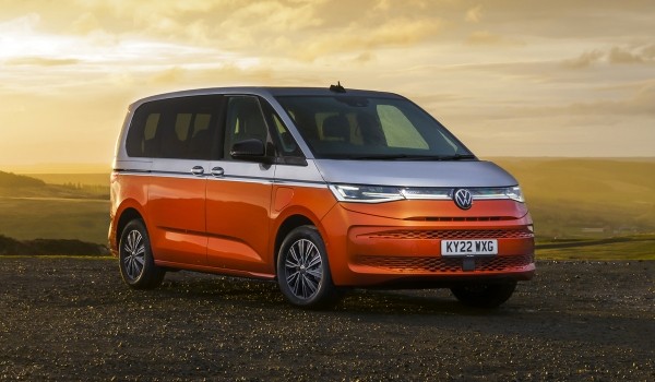 Дайджест дня: роскошный Ranger, 60 лет Lamborghini и другие события индустрии Дайджест дня: роскошный Ranger, 60 лет Lamborghini и другие события индустрии