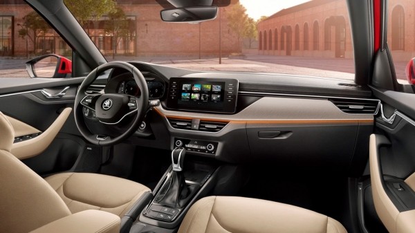 Новые кроссоверы Skoda Kamiq в России стали дороже