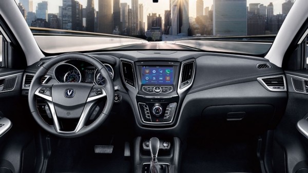 Эксперт журнала «За рулем» выбрал кроссовер за 500 тыс. рублей Эксперт журнала «За рулем» выбрал кроссовер за 500 тыс. рублей