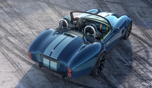 Новая классика жанра: представлен родстер AC Cobra GT Новая классика жанра: представлен родстер AC Cobra GT